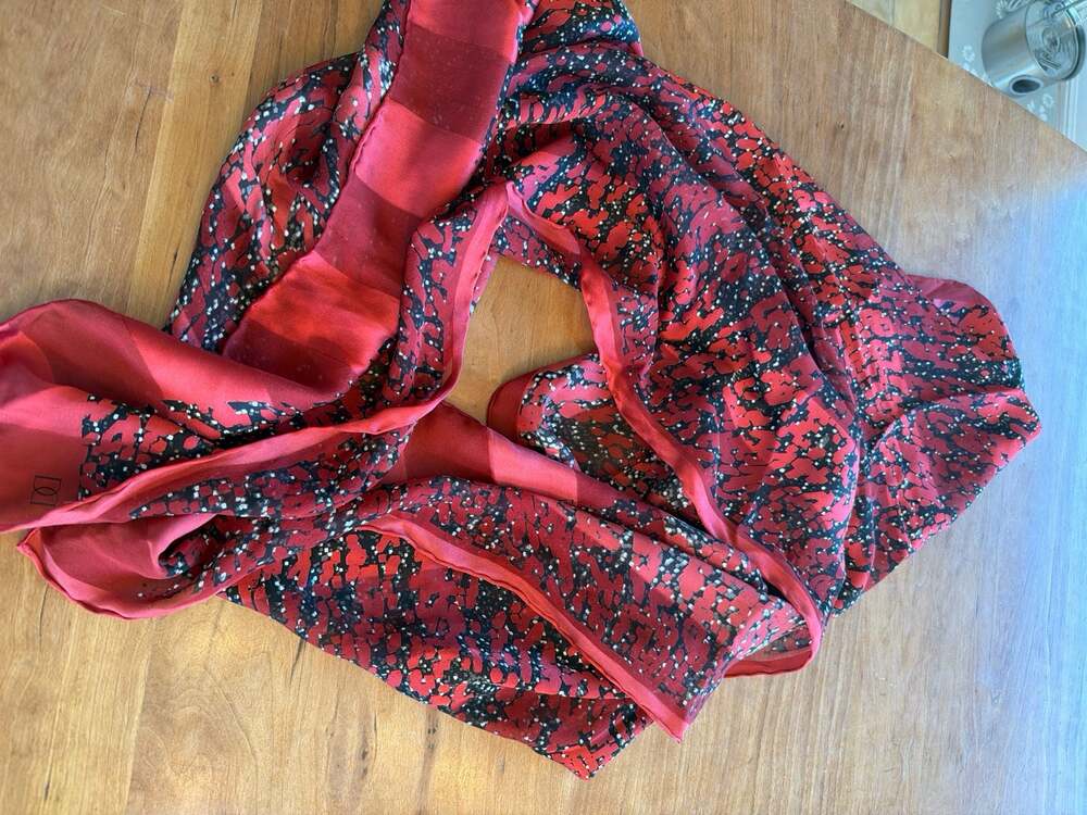 Vintage Dior Silk Scarf Wrap Red Black Abstract Print 62” x 20” - Picture 6 of 6